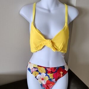 Cupshe Yellow and  Floral Bikini Set